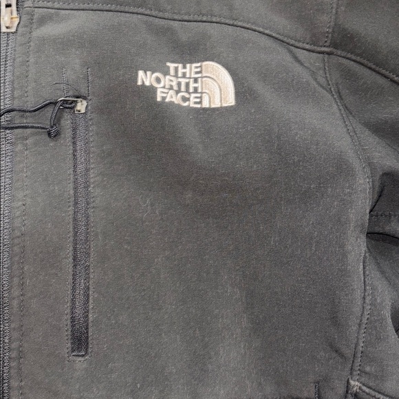 The North Face Men's Black Apex Barrier Soft Shell Jacket size small - Picture 4 of 6
